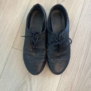 Size 8 Tap Shoe